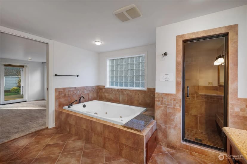 Property photo for 6623 Glenwood Drive Sw, Tumwater photo 14