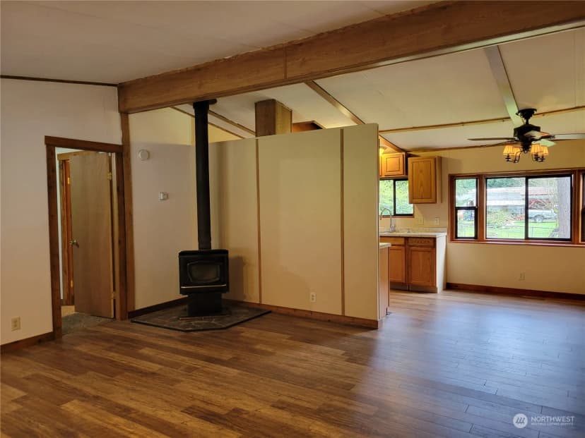 Property photo for 16133 Dogwood Lane, Arlington photo 7