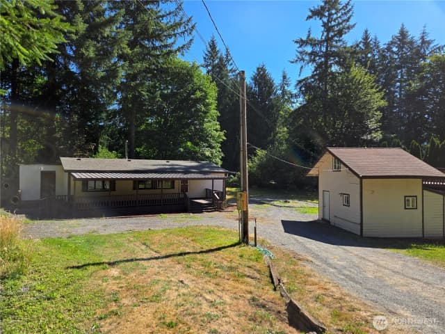Property photo for 16133 Dogwood Lane, Arlington