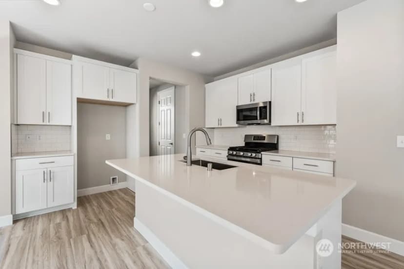 Property photo for 13909 181st Street E #14, Puyallup photo 7