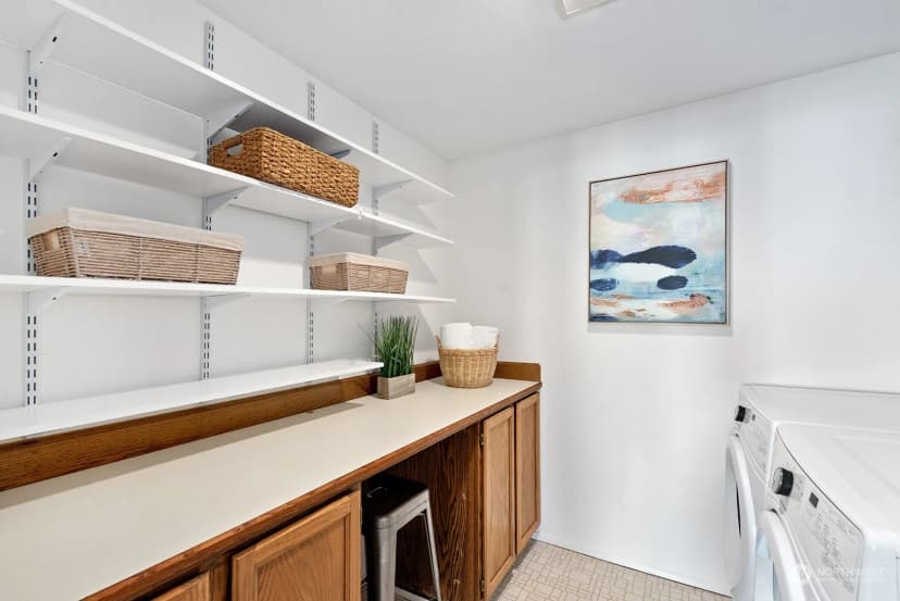 Property photo for 6910 California Avenue Sw #33, Seattle photo 25