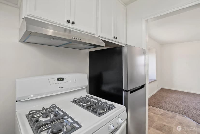 Property photo for 509 N 3rd Avenue, Tumwater photo 12
