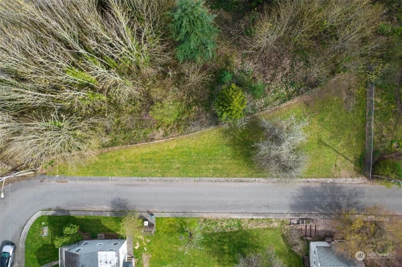 Property photo for 509 N 3rd Avenue, Tumwater photo 30