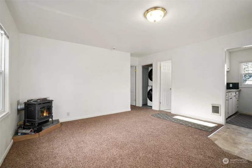 Property photo for 509 N 3rd Avenue, Tumwater photo 10