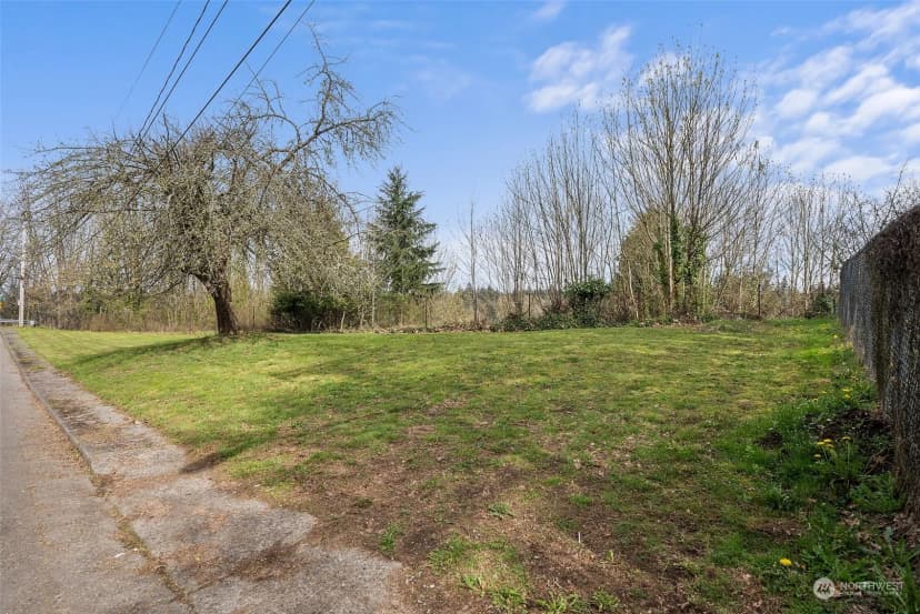 Property photo for 509 N 3rd Avenue, Tumwater photo 24