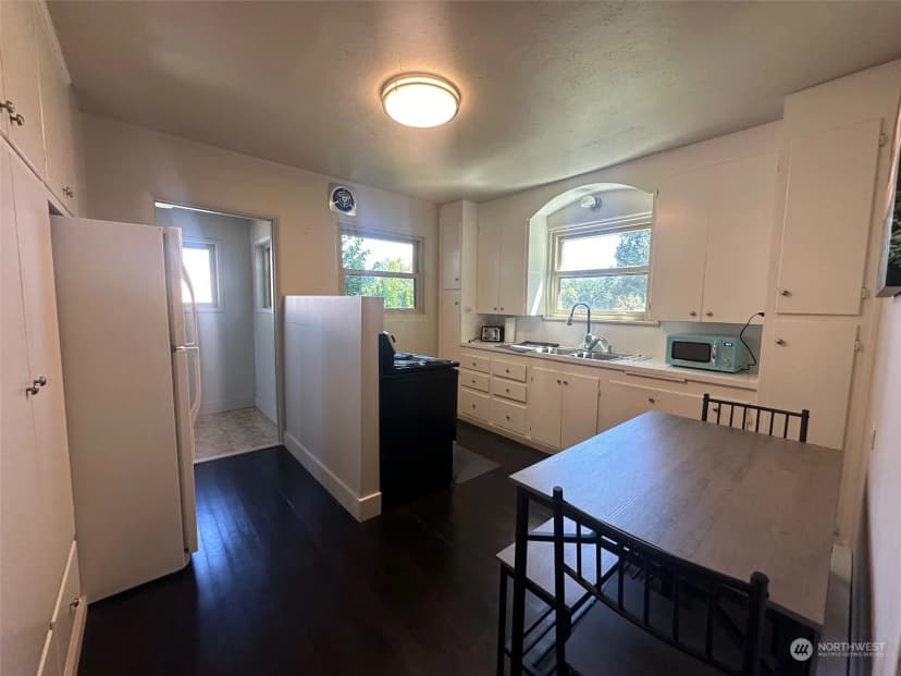 Property photo for 318 Morris Street, La Conner photo 15