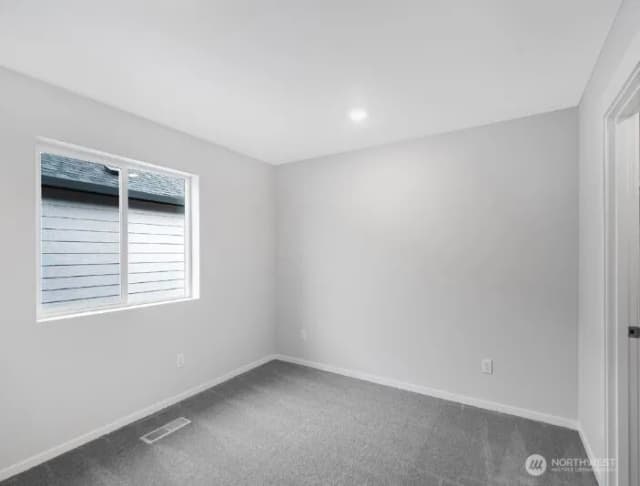 Property photo for 447 Sw 32nd Street, Battle Ground photo 5