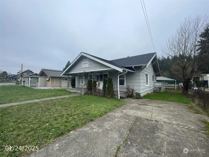 Property photo for 804 S Gold, Centralia photo 6