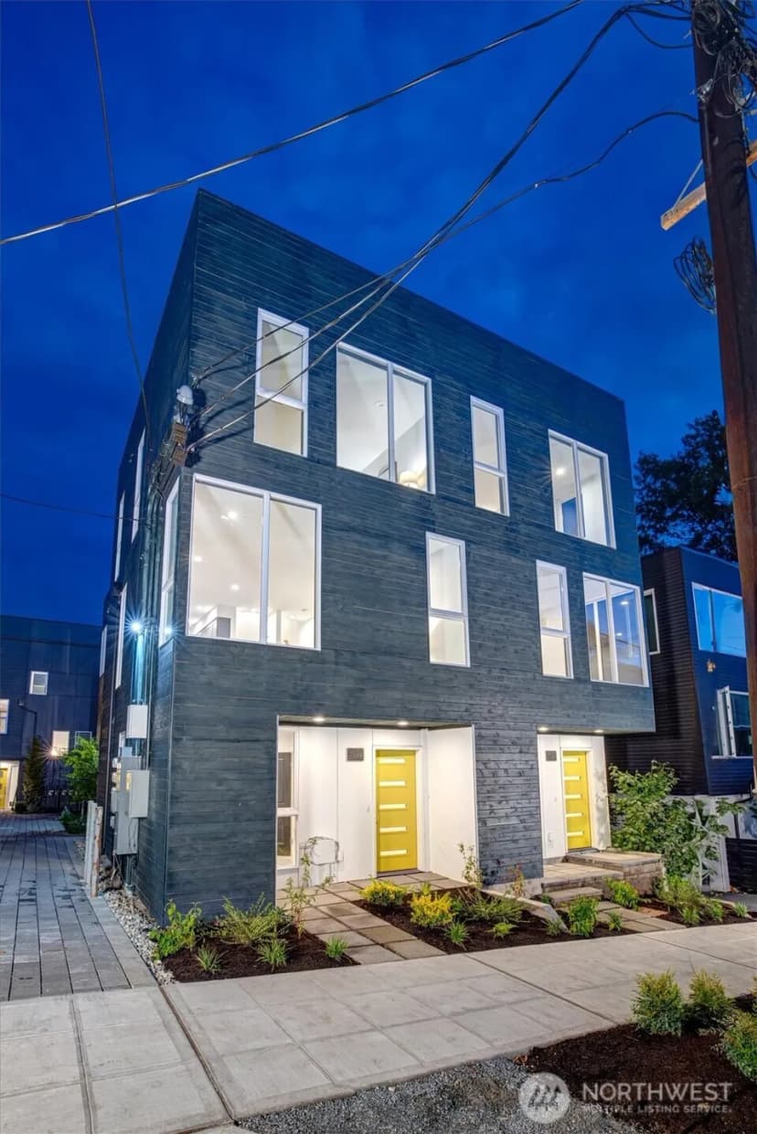 Property photo for 2713 E Yesler Way #b, Seattle photo 23