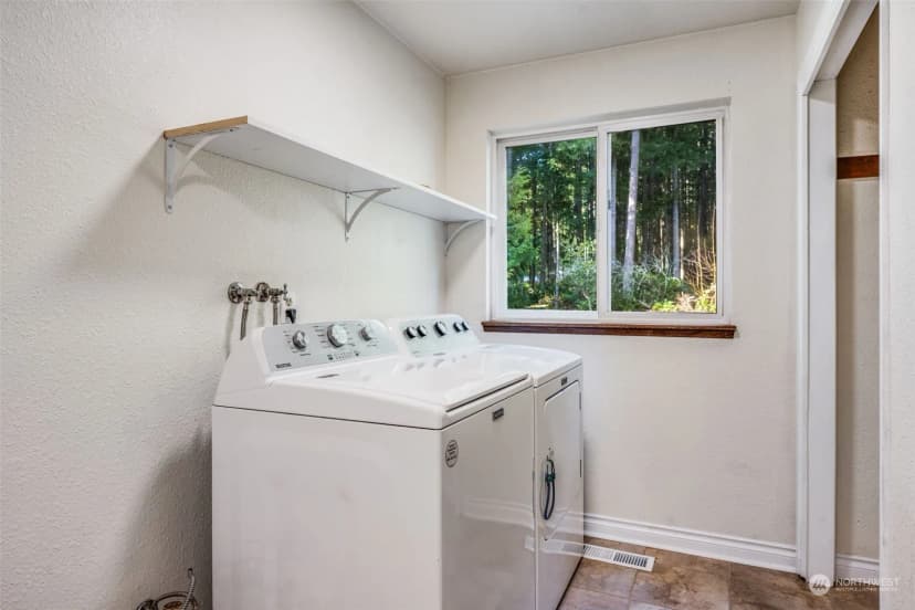 Property photo for 13387 Calico Place Nw, Silverdale photo 28
