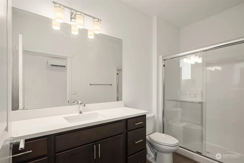 Property photo for 1240 Sw 124th Street #6c, Burien photo 15