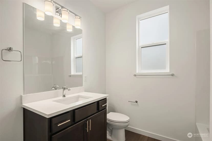 Property photo for 1240 Sw 124th Street #6c, Burien photo 17