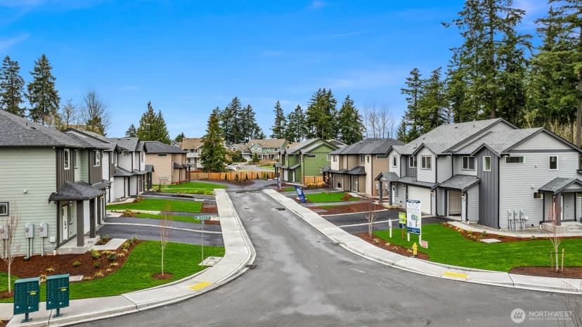 Property photo for 1240 Sw 124th Street #6c, Burien photo 24