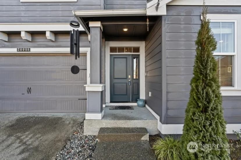 Property photo for 20008 154th Street E, Bonney Lake photo 2
