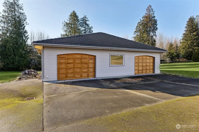 Property photo for 8522 224th Avenue E, Buckley photo 2