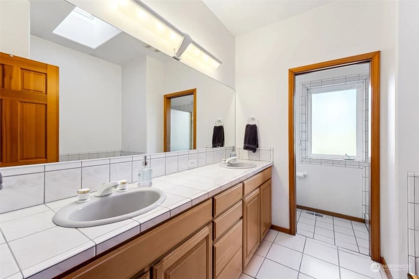 Property photo for 8522 224th Avenue E, Buckley photo 24