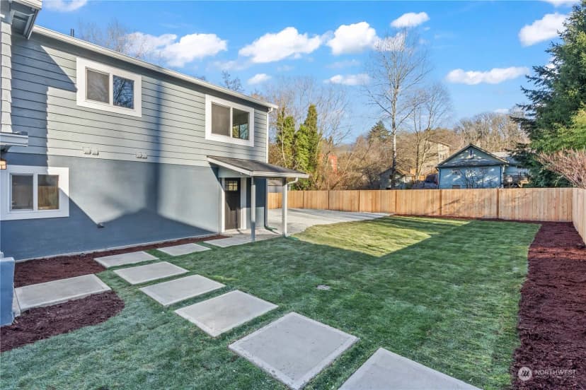 Property photo for 6968 24th Avenue Sw, Seattle photo 31