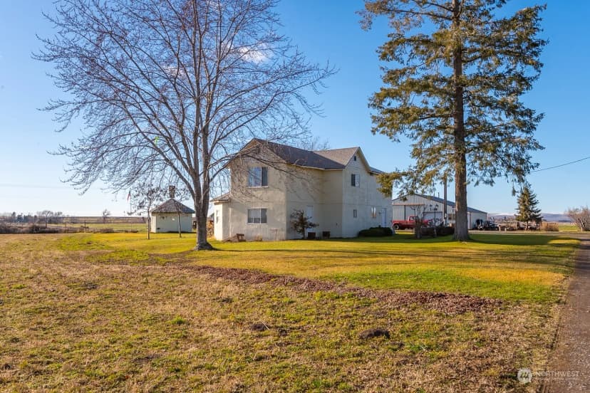 Property photo for 20226 Ne Adrian Road, Soap Lake photo 32