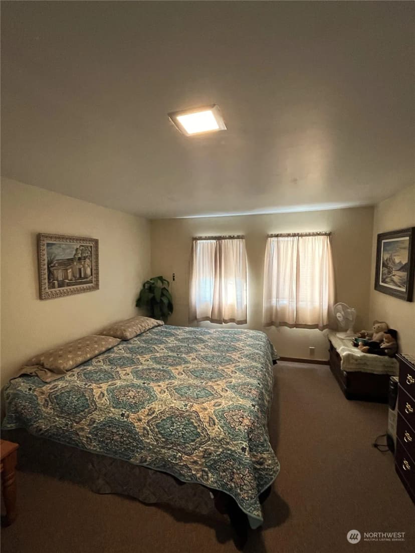 Property photo for 20226 Ne Adrian Road, Soap Lake photo 20
