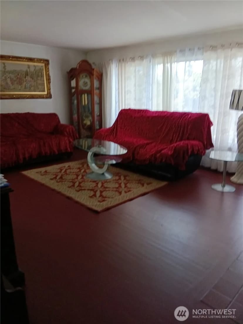 Property photo for 522 Ne 127th Street, Seattle photo 23