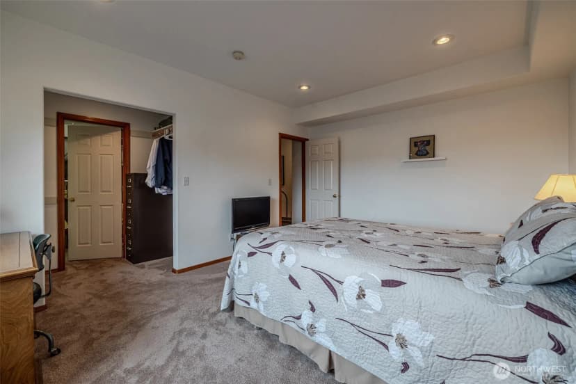 Property photo for 740 Castle Heights Drive, Wenatchee photo 25