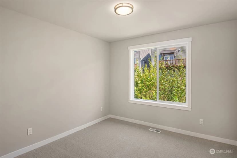 Property photo for 803 76th Drive Se, Lake Stevens photo 16