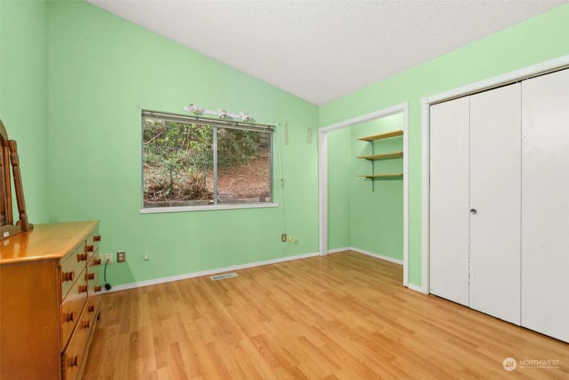 Property photo for 10245 Se 46th Avenue, Olympia photo 12