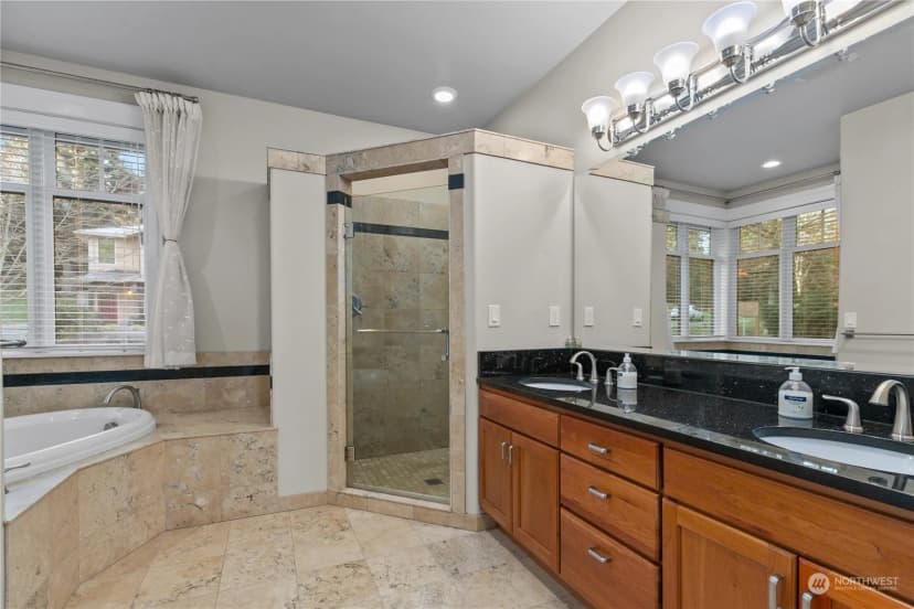Property photo for 4140 Edith Point Road, Anacortes photo 13