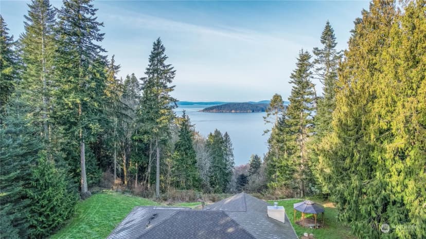 Property photo for 4140 Edith Point Road, Anacortes photo 38