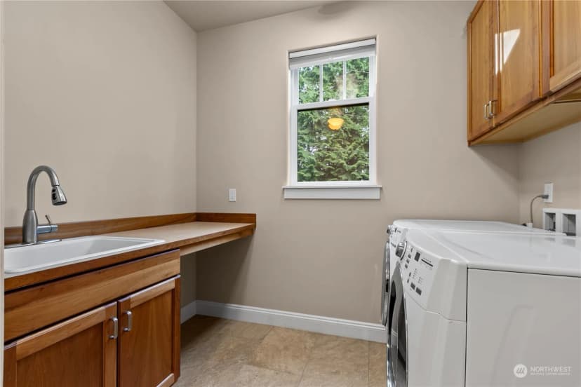 Property photo for 4140 Edith Point Road, Anacortes photo 22