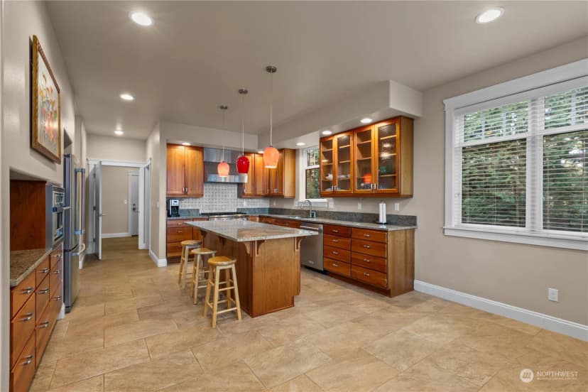 Property photo for 4140 Edith Point Road, Anacortes photo 8