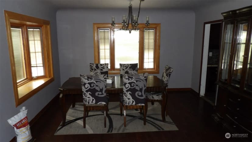 Property photo for 305 E 3rd Avenue, Ritzville photo 3
