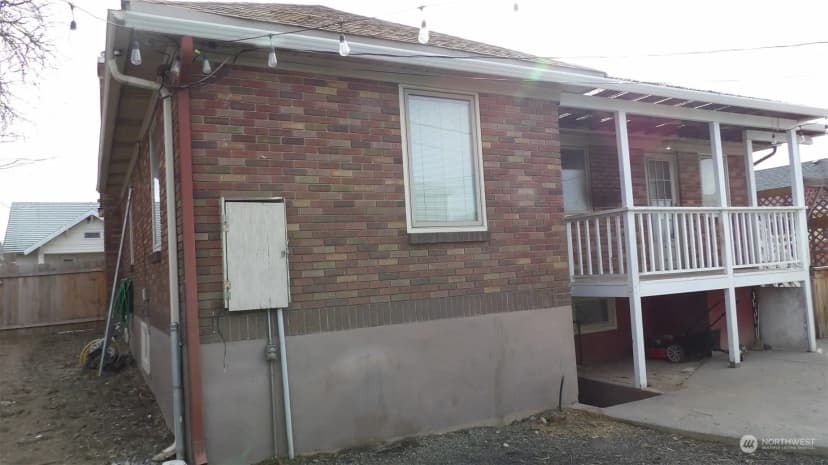 Property photo for 305 E 3rd Avenue, Ritzville photo 19
