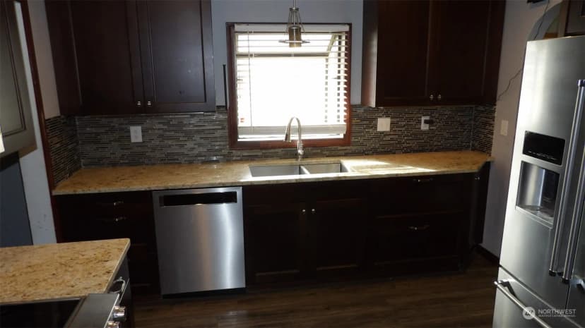 Property photo for 305 E 3rd Avenue, Ritzville photo 6