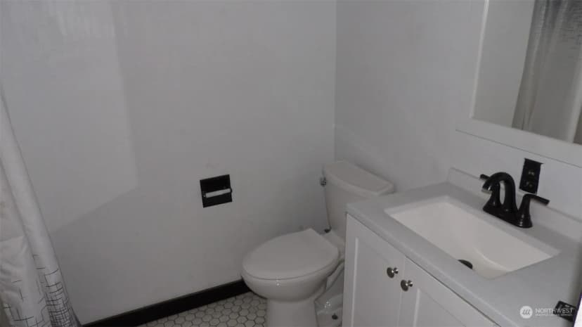 Property photo for 305 E 3rd Avenue, Ritzville photo 10