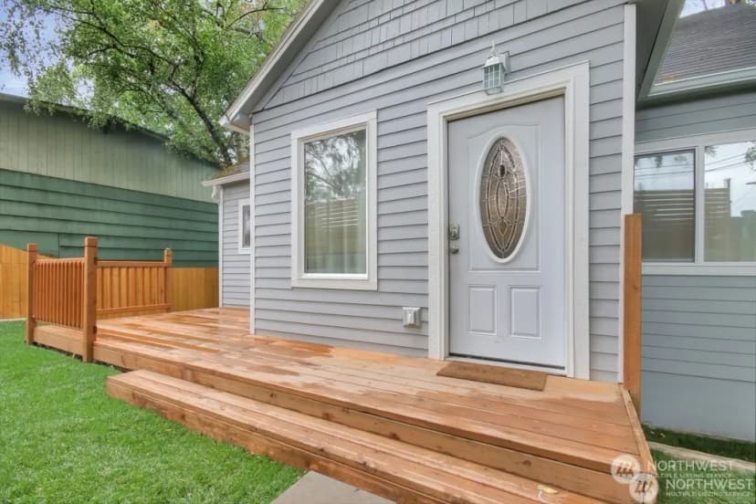 Property photo for 4636 S Othello, Seattle photo 6