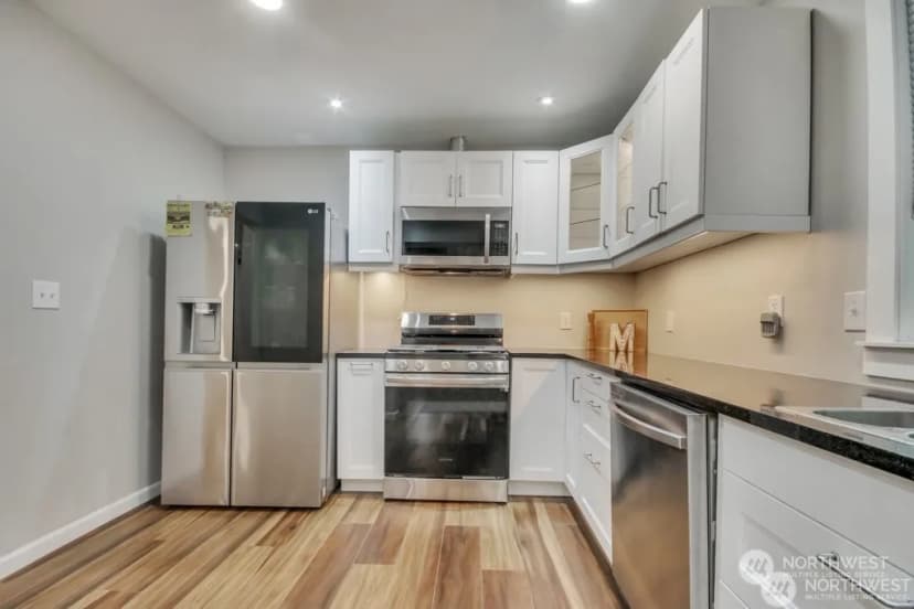 Property photo for 4636 S Othello, Seattle photo 10