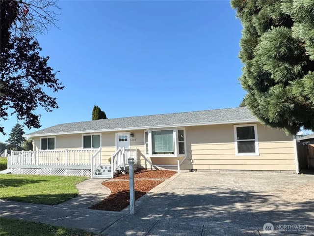 Property photo for 2225 48th, Longview