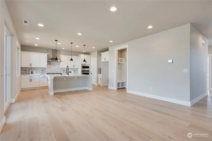 Property photo for 20230 125th Avenue Ne #sm2-03, Bothell photo 11