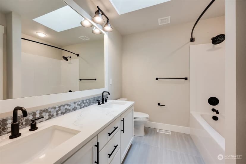 Property photo for 20230 125th Avenue Ne #sm2-03, Bothell photo 23