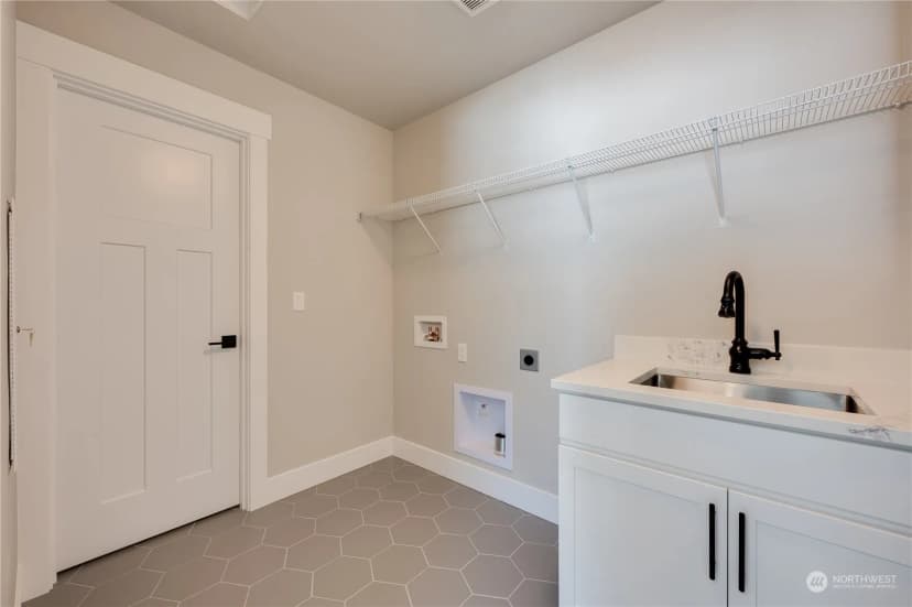 Property photo for 20230 125th Avenue Ne #sm2-03, Bothell photo 27