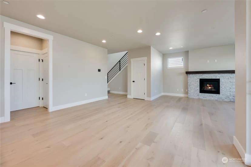 Property photo for 20230 125th Avenue Ne #sm2-03, Bothell photo 6