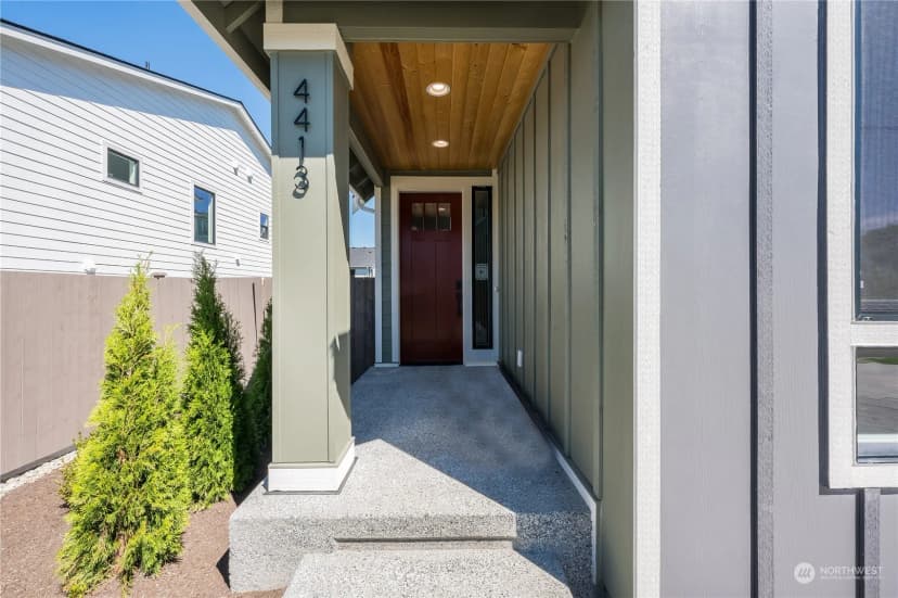 Property photo for 20230 125th Avenue Ne #sm2-03, Bothell photo 2
