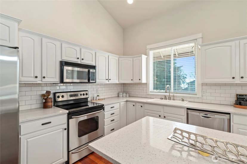 Property photo for 1020 Potlatch Drive, Fox Island photo 15