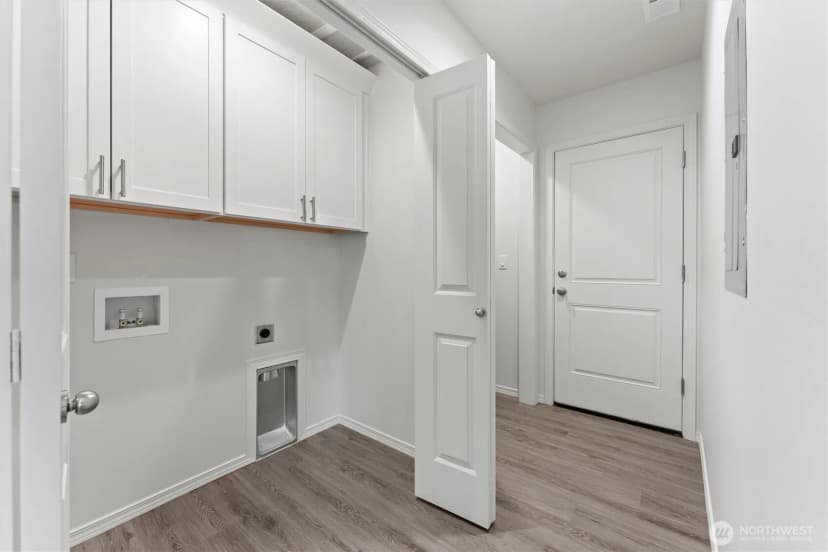Property photo for 204 Cherry Street, Mattawa photo 17