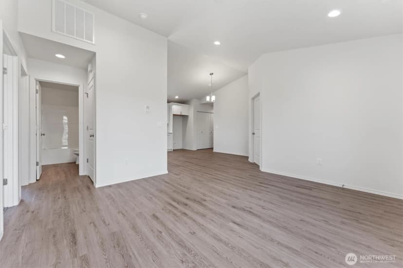 Property photo for 204 Cherry Street, Mattawa photo 13