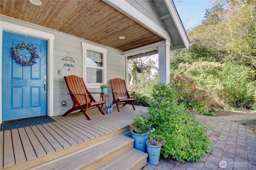 Property photo for 17934 Cobahud Road, La Conner photo 5