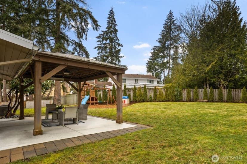 Property photo for 509 147th Place Ne, Bellevue photo 38