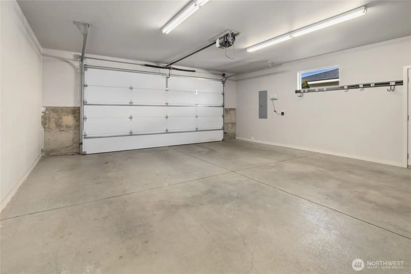 Property photo for 203 E Chason Avenue, Ellensburg photo 24
