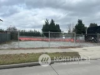 Property photo for 326 -330 Nw 85th Street, Seattle photo 5